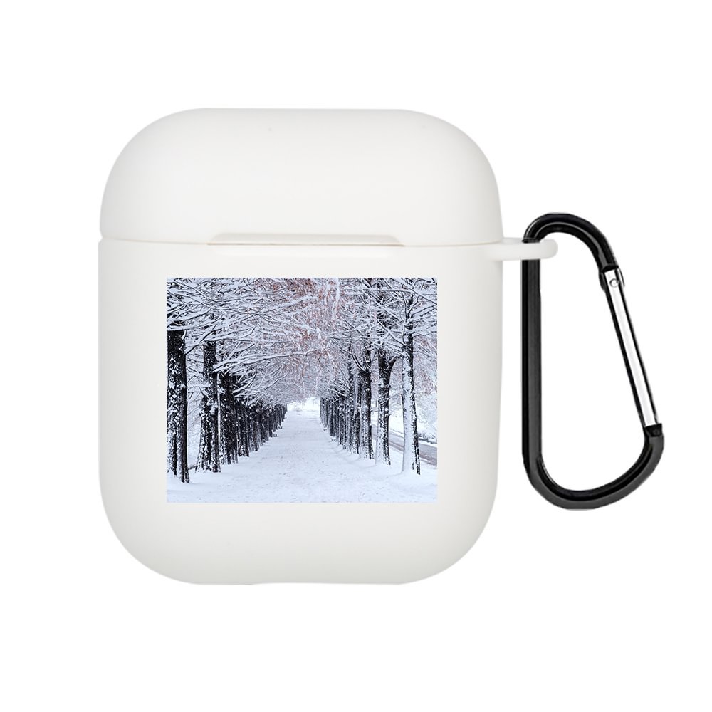 Snow Scence AirPods 1&2&Pro Case With Keychain-BlingPainting-Customized Products Make Great Gifts
